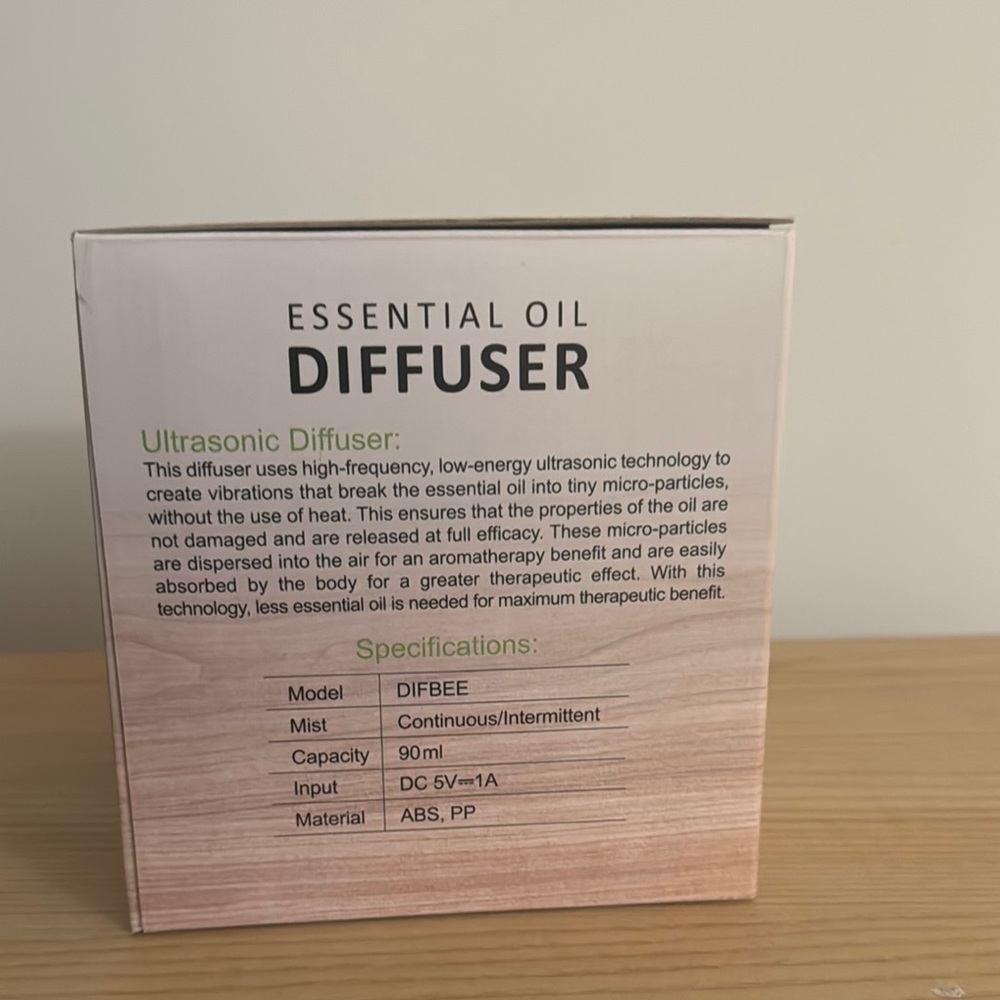 Essential Oil Diffuser USB Connection - Picture 2 of 4
